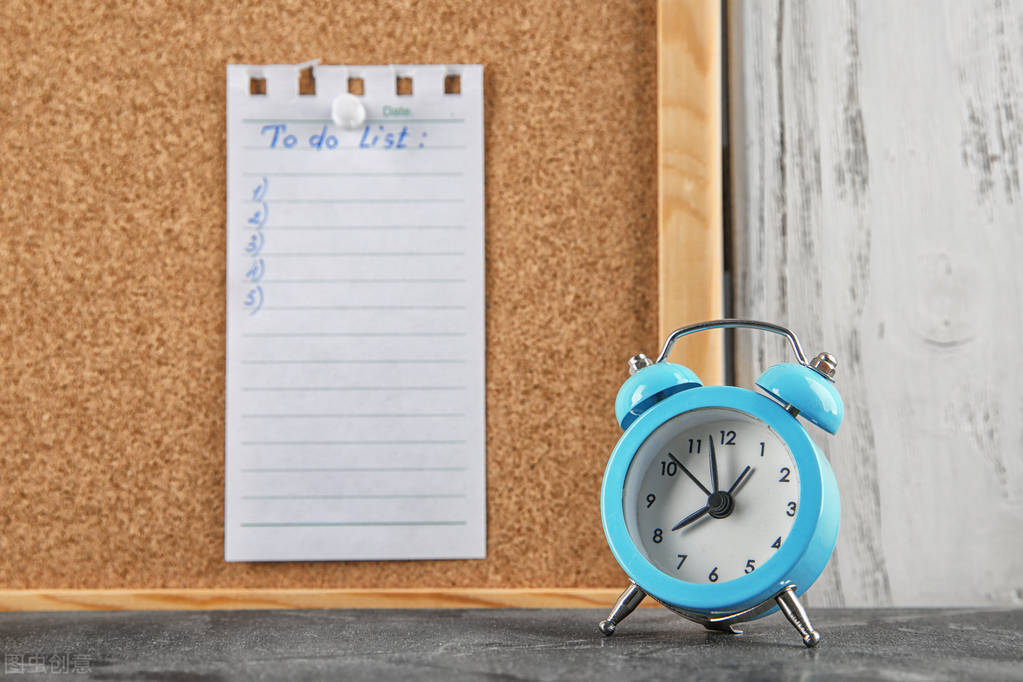 专家出三招，教会你有效管理自己的时间，摆脱拖沓症的纠缠