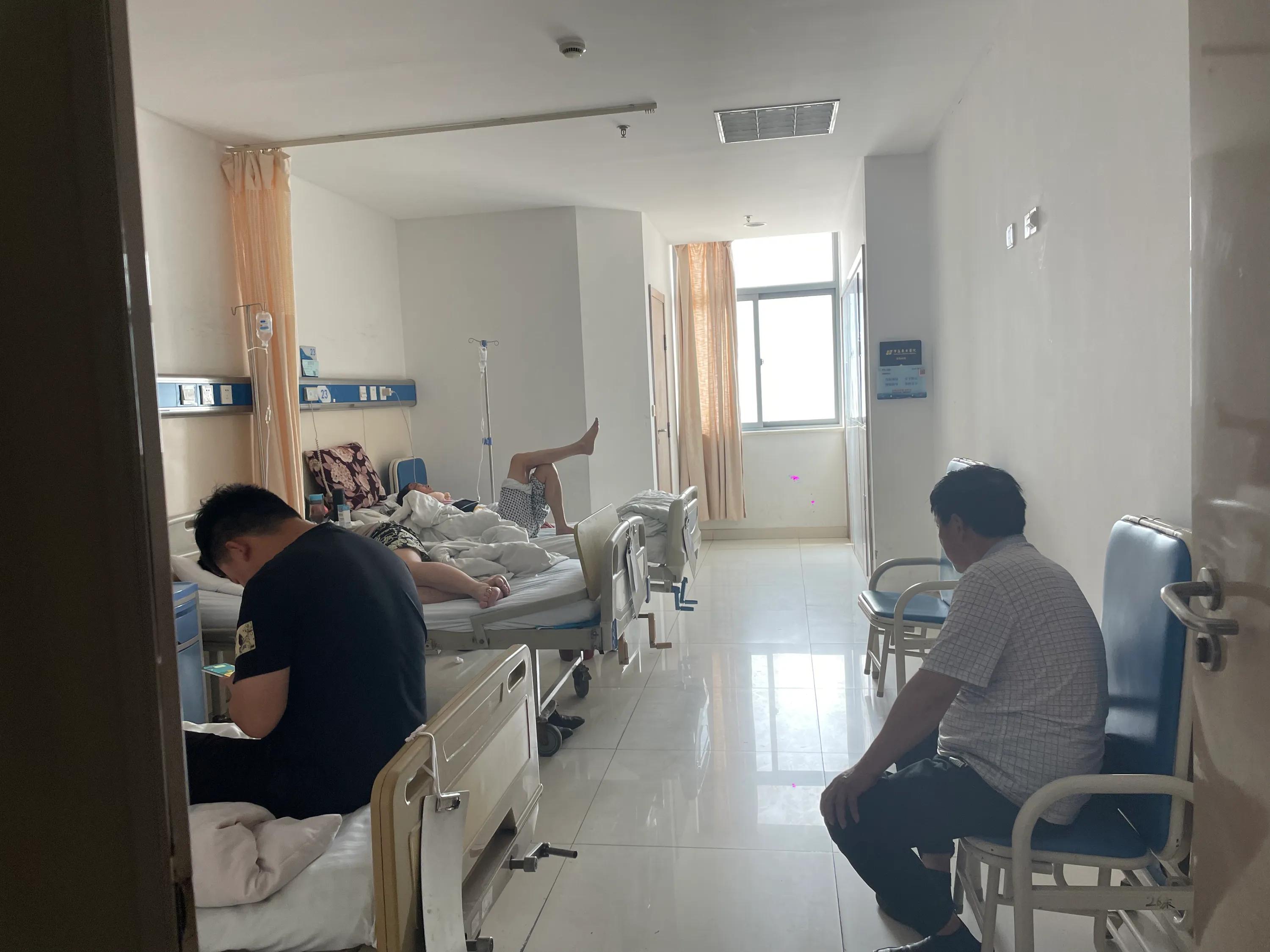 新学年第二学期No.258舒经活血勤锻炼感谢派驻病号看