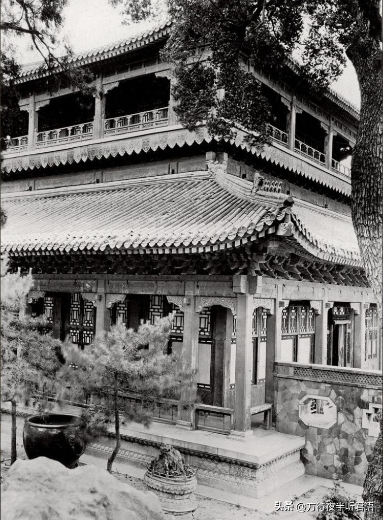 老照片90年代的故宫 (故宫老照片光影百年)