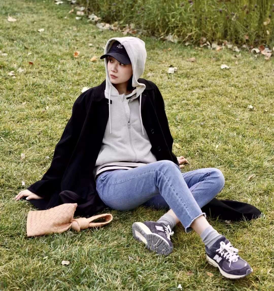 卫衣叠穿内搭加绒打底衫女秋冬,卫衣叠穿搭配秋冬