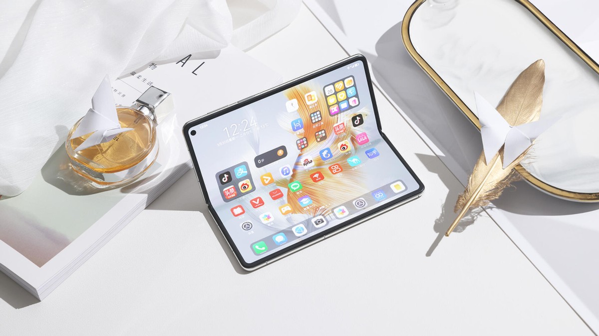 华为MateX3三个月上手体验：很轻很薄，十项全能让人用后难忘