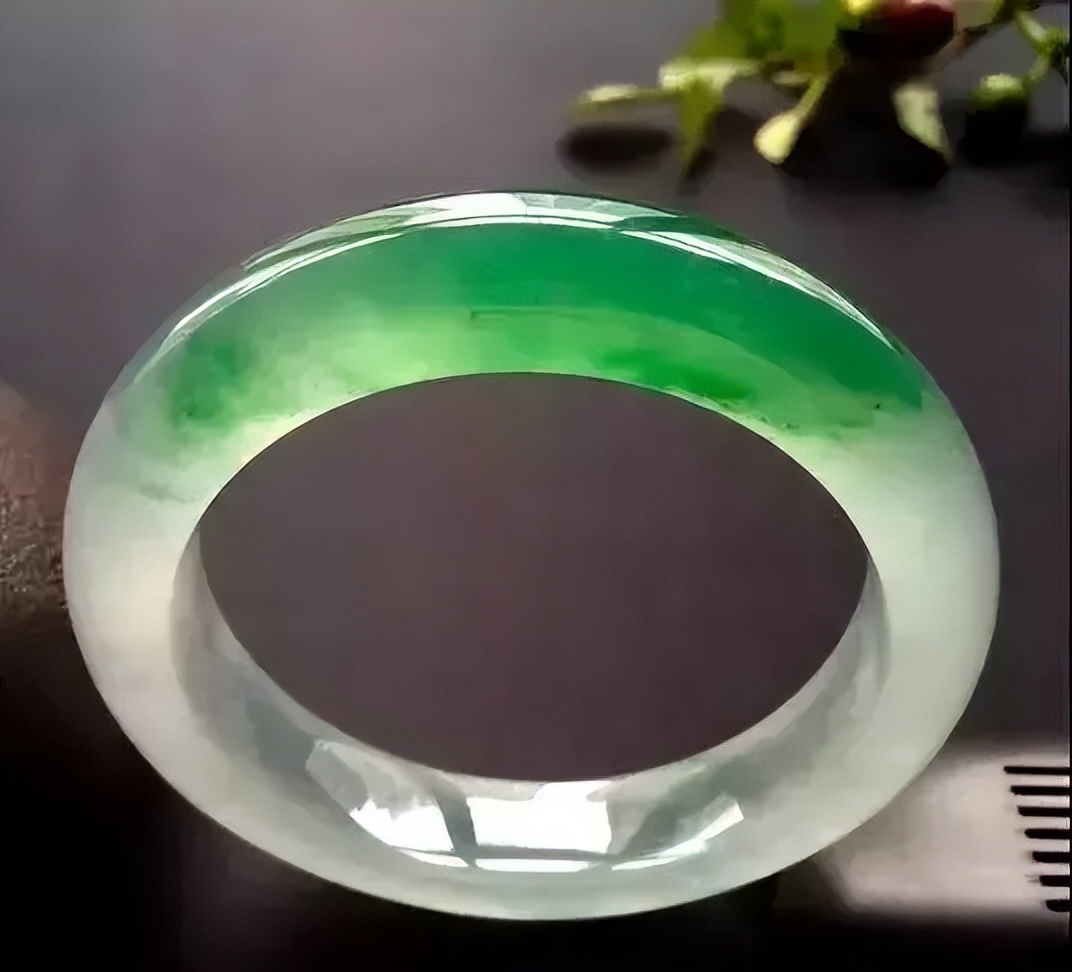 骗人的翡翠,最离谱的假翡翠