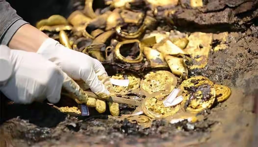 陕西挖出黄金视频,陕西农民挖出3公斤金子