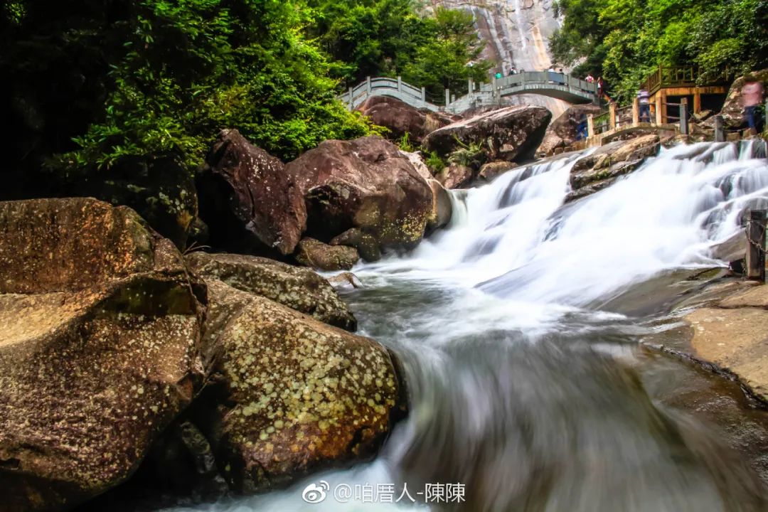 泉州到哈尔滨冰雕攻略,泉州德化冰墩墩