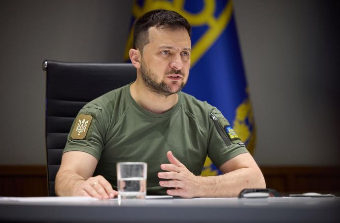 泽连斯基宣布大反攻,泽连斯基称乌军开始反攻