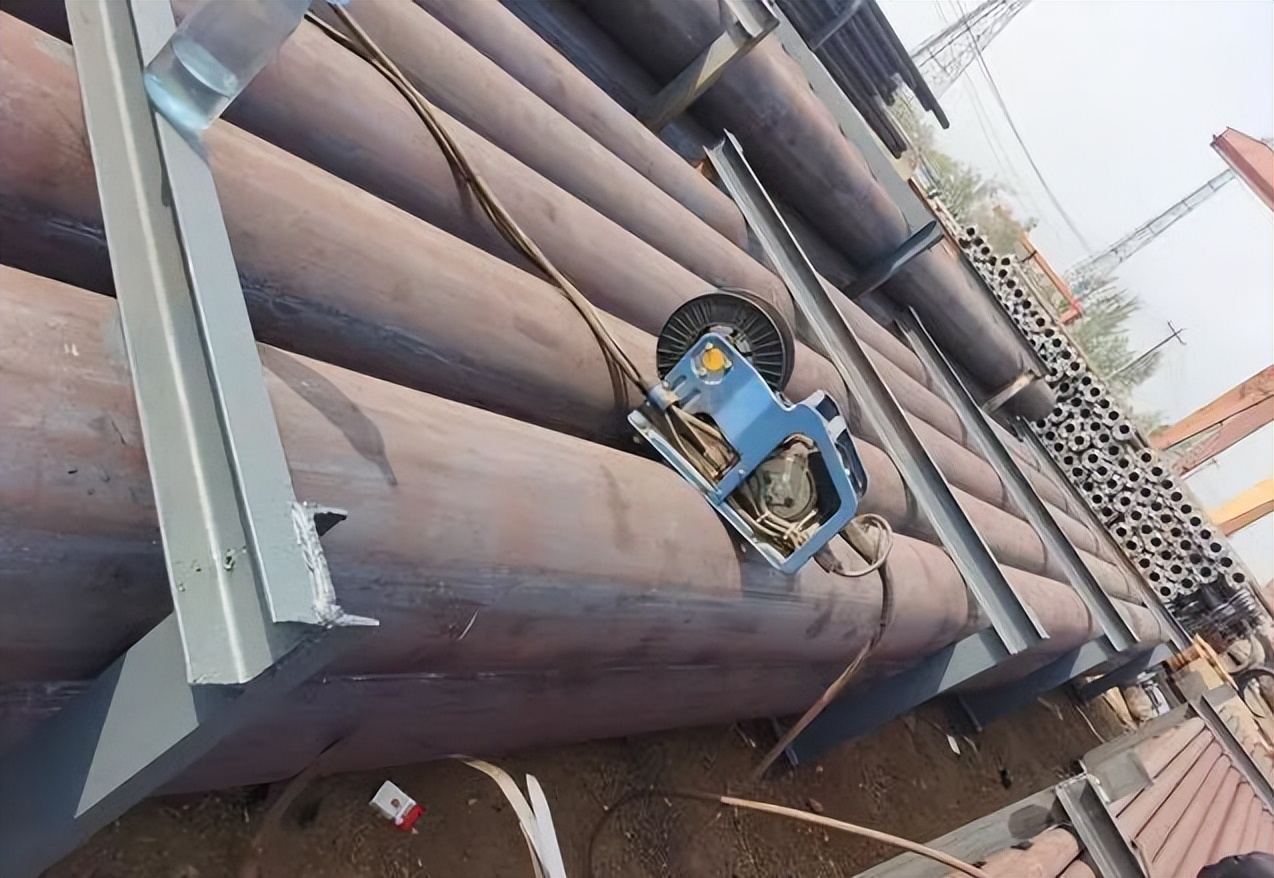 pet塑钢带钢管打包教程,编织塑钢带和打包塑钢带一样吗