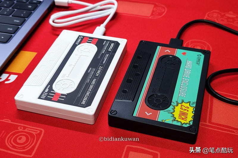 80后一定感慨万千!把硬盘变成磁带,换个形式陪你过年