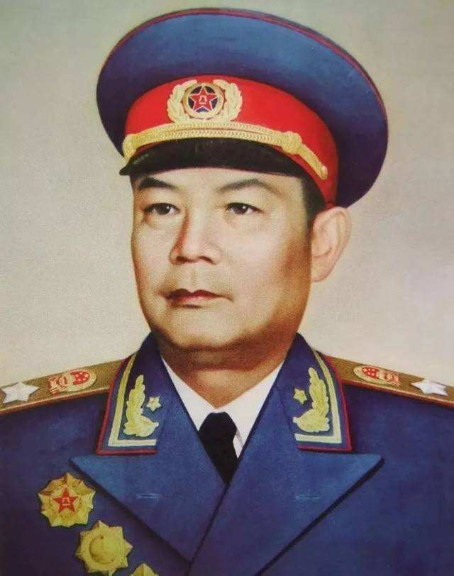 1949年开国大典，毛主席为何不让任弼时参加？背后原因令人泪目