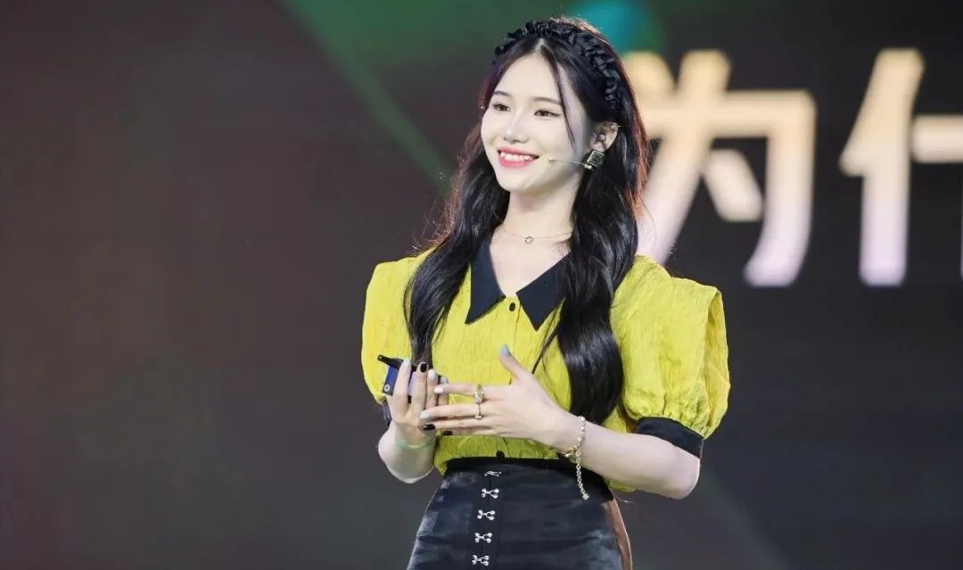 找一部前几秒就很吸引人的短剧,五分钟就让人大呼过瘾的短剧