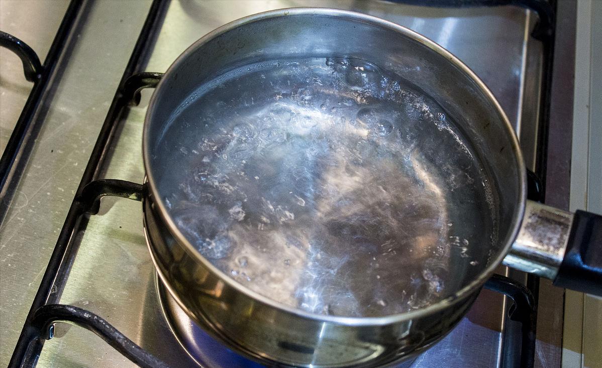 买净水器一直喝废水 (净水器装反了全家喝了一年废水)