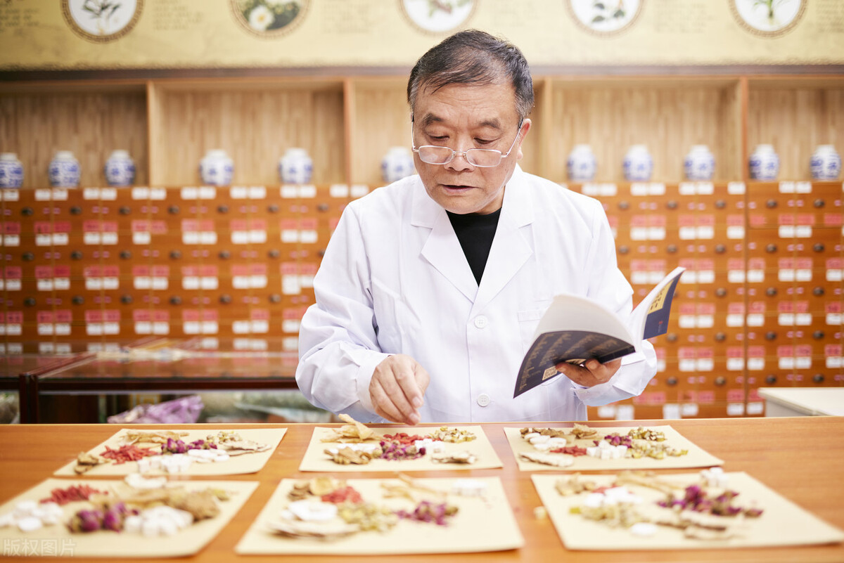 支气管炎,痰黄黏、痰中带血丝?讲一张方子,平喘清肺,轻松化解