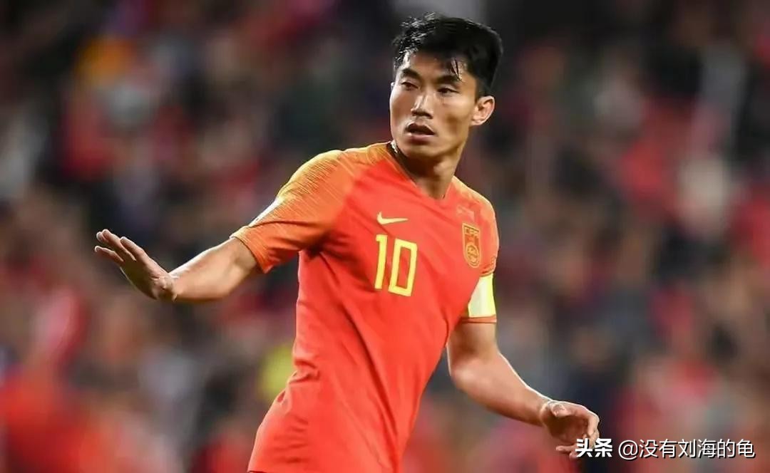 你最喜欢国足哪个十号球员,国足十号