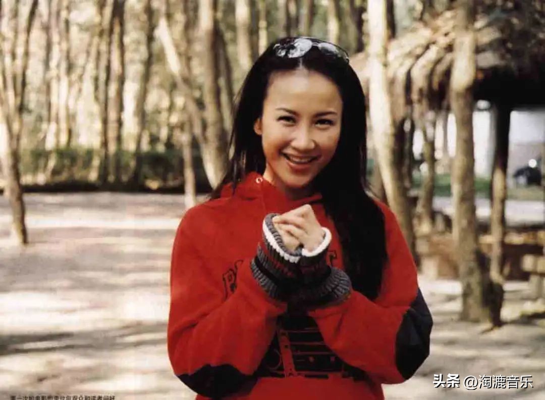 李玟旧病复发,各大明星得知李玟去世后哽咽