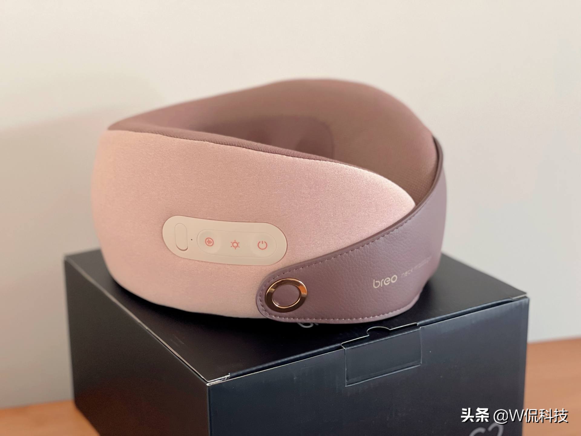 王一博肖战同一品牌饰品,王一博肖战代言饰品