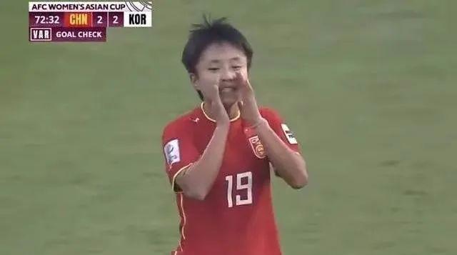 中国女足17岁的小将张琳艳落泪,女足世界杯张琳艳身高多少