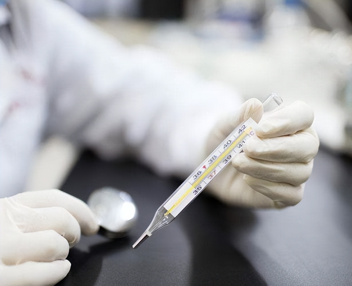 长期不发烧的人真的更健康吗,长期不发烧的人好吗