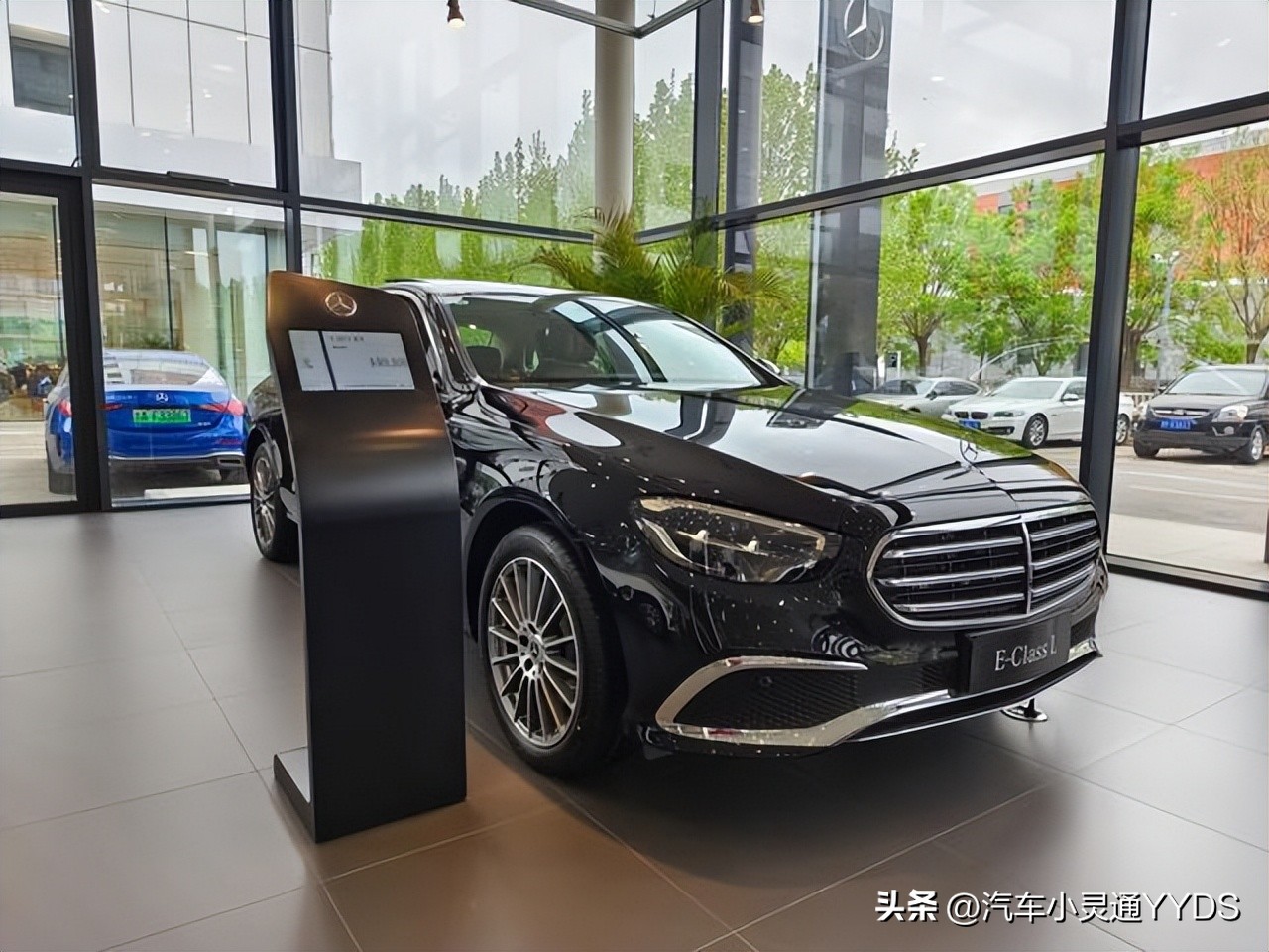 奔驰e级立标和大标的销量对比,奔驰e级300对比宝马530