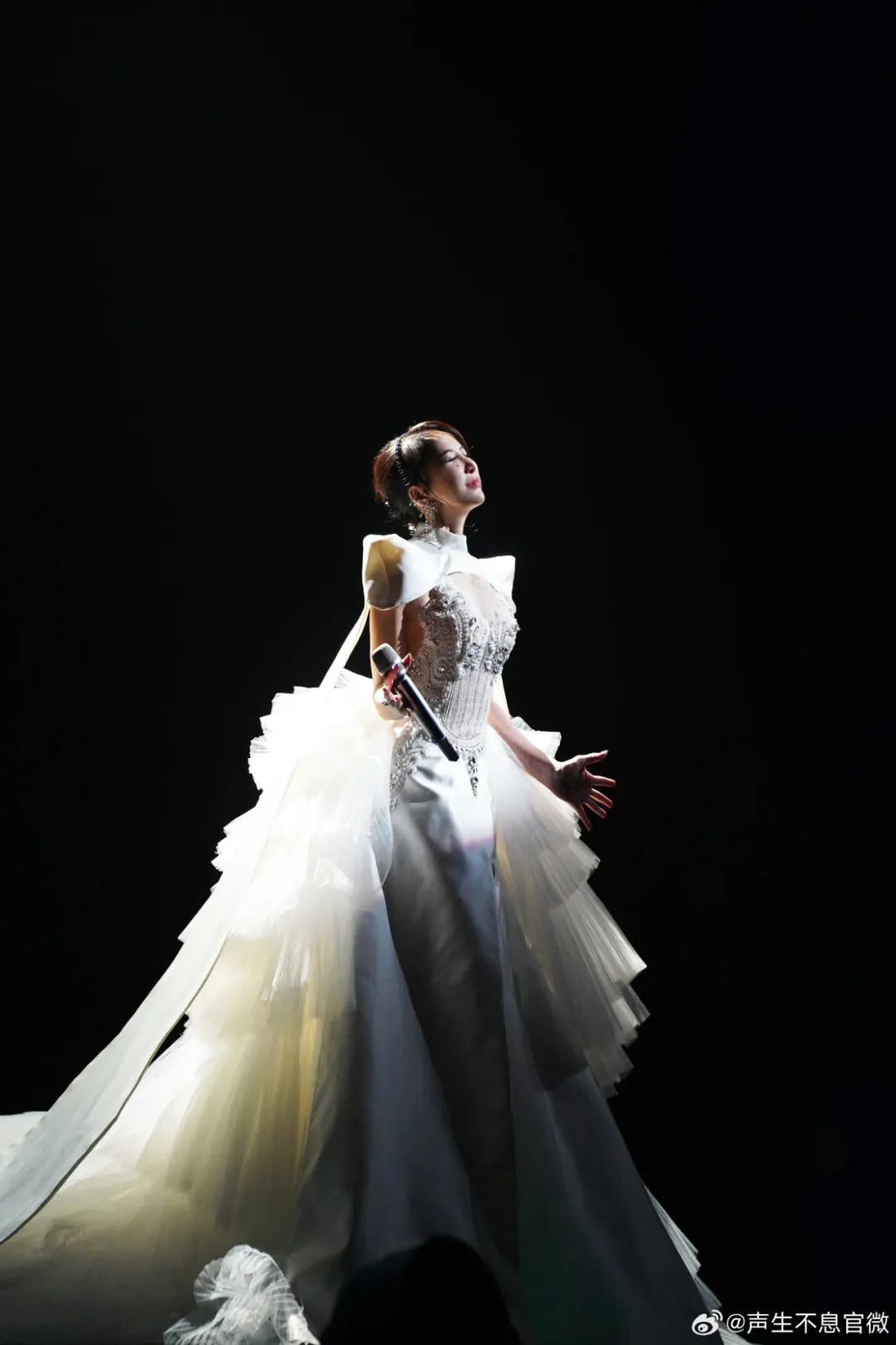 coco李玟月光爱人现场版,coco李玟月光爱人演唱会