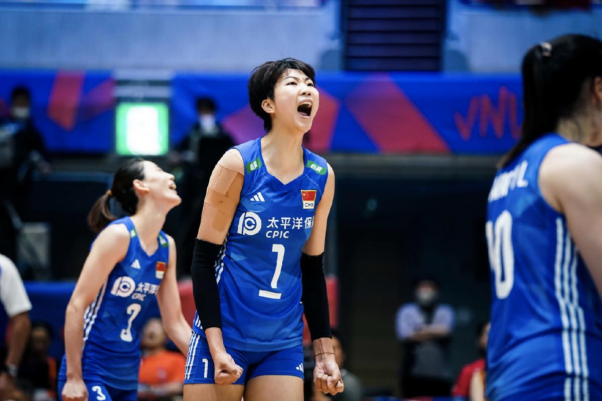中国女排第一次战胜日本录像回放,中国女排惨遭日本零封