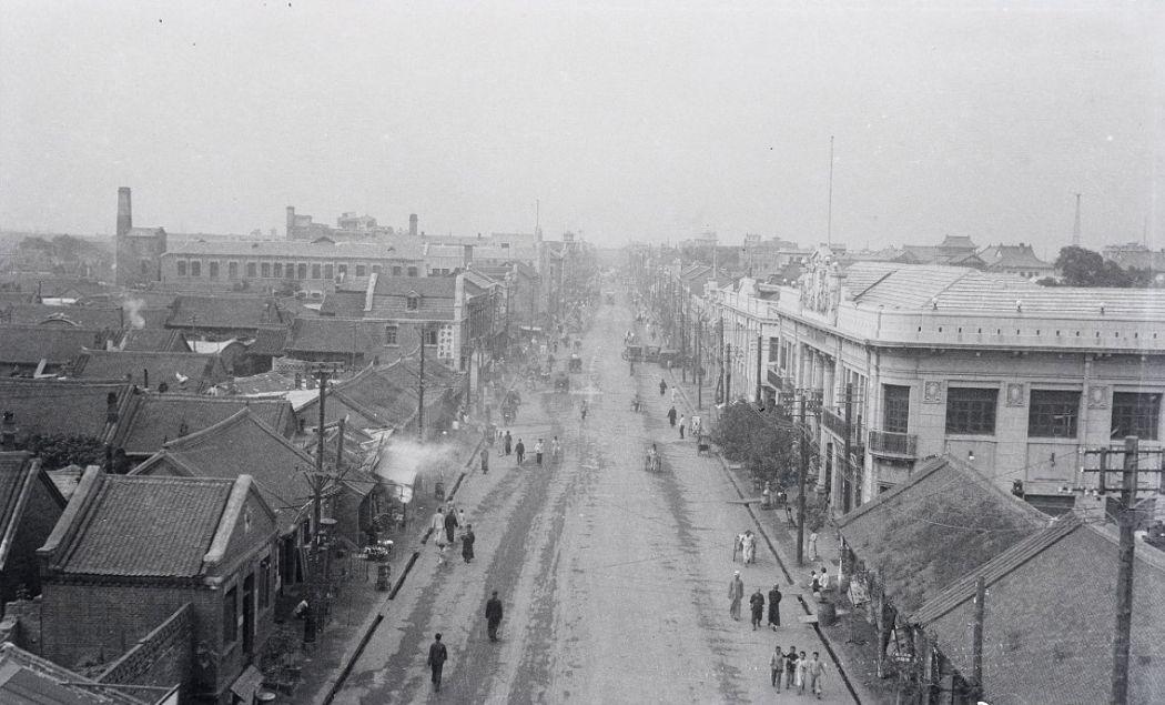 30张真实又罕见的老照片，阴毛假发工作者，我怀疑他用错地方了