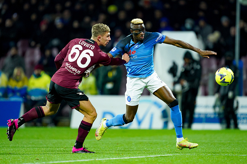 拜仁4-0巴萨技术统计,拜仁7:0巴塞罗那传奇战绩