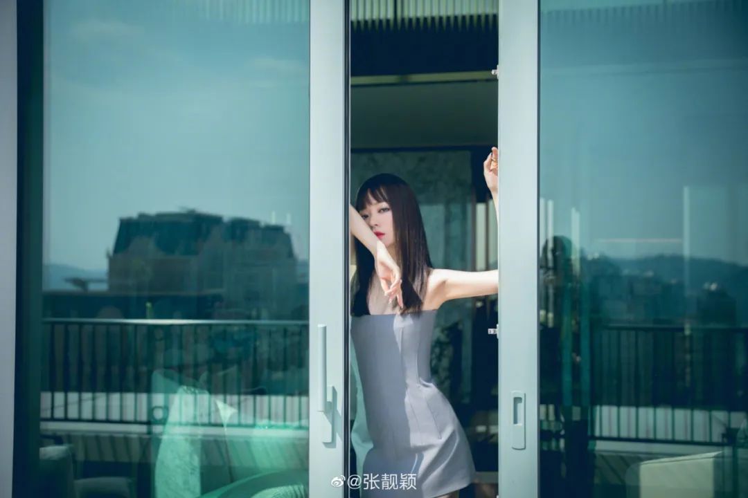 张靓颖为主动染新冠致歉,张靓颖被骂