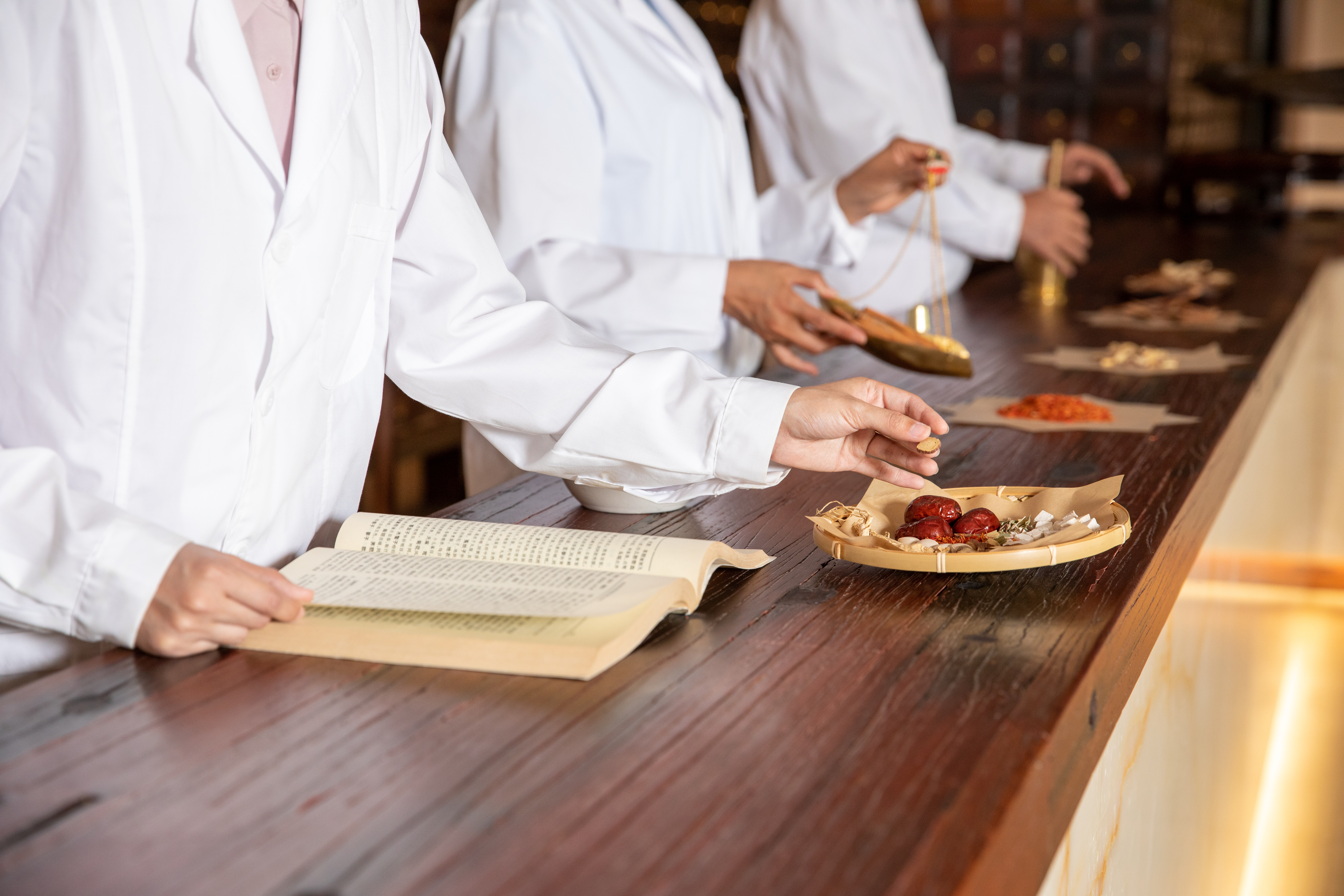 中医治疗带状疱疹最好土方法,中医有特效药治疗带状疱疹吗