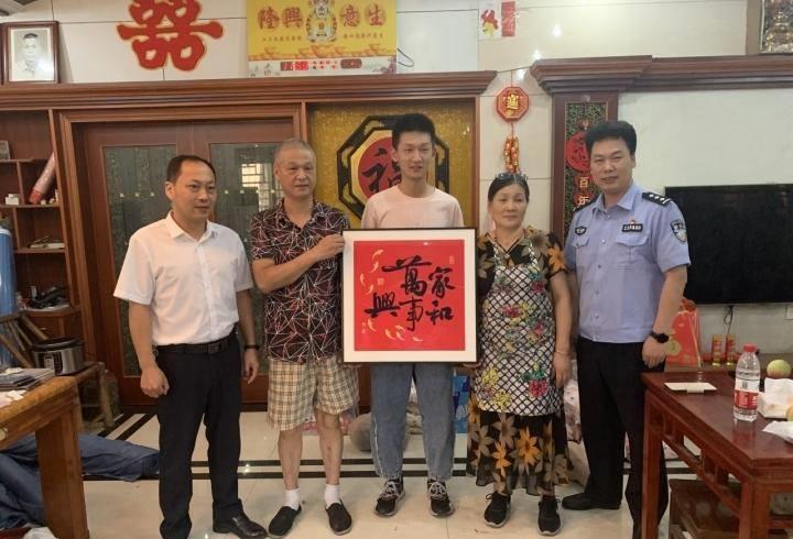 迷人如画，靖江的枫叶盛宴