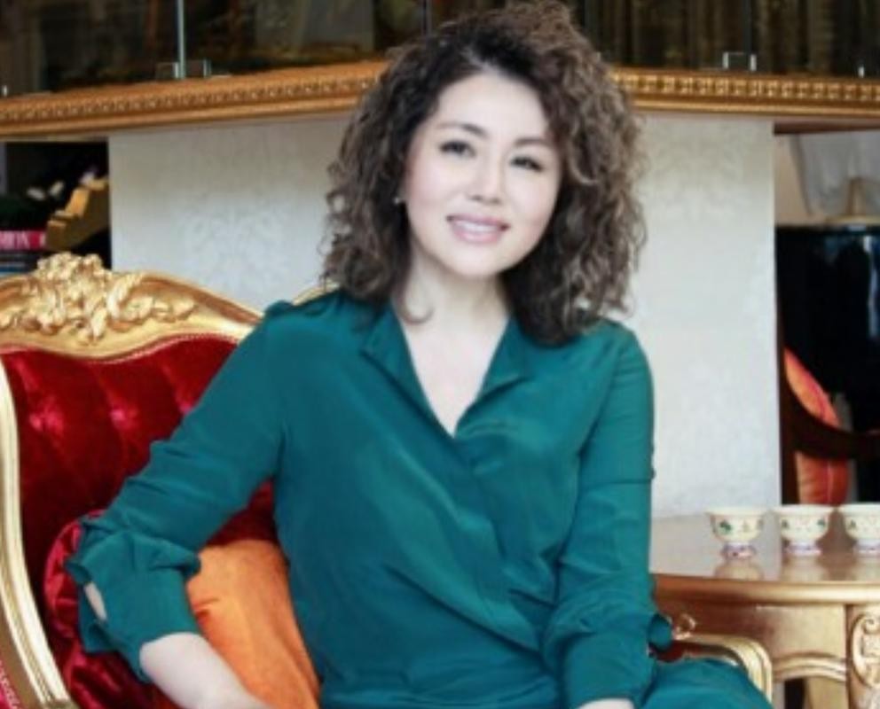 央视再也见不到的5位主持人，以为他们退休享福，其实已悄然离逝