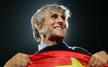 中国男足教练最新动态,中国男足球迷第一人