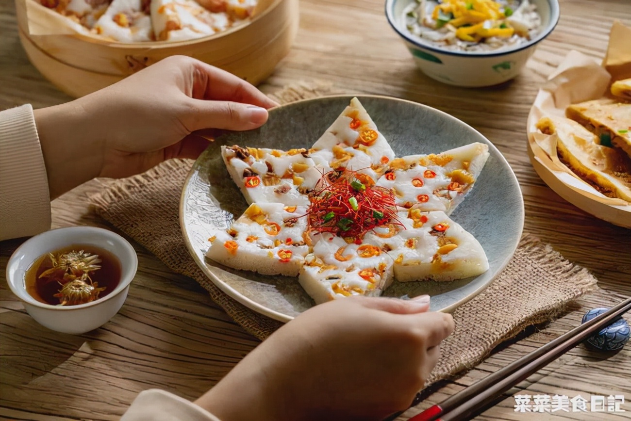 一碗白粥加榨菜早餐就这么简单,早餐来碗榨菜肉丝面汤汁清香