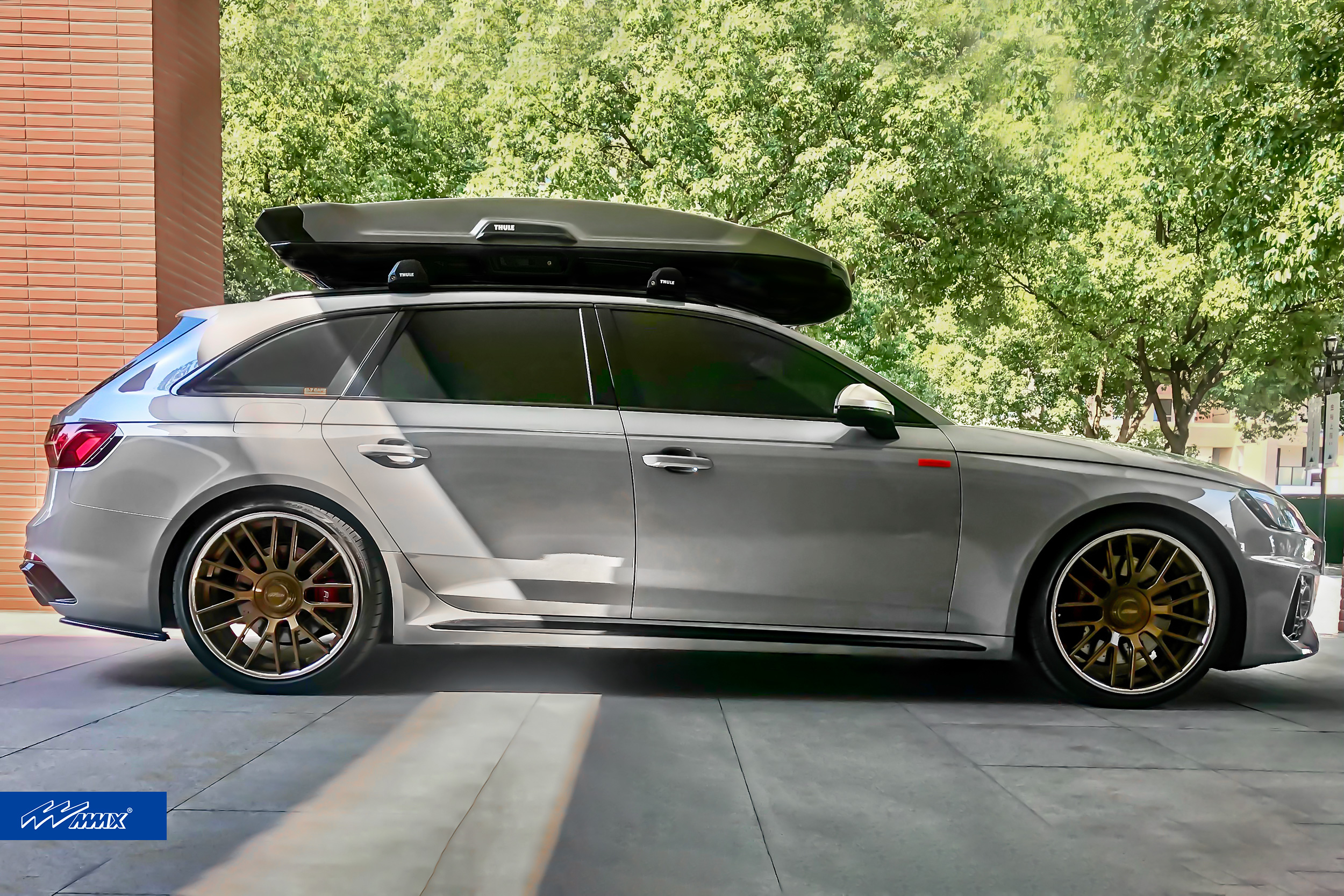 奥迪rs4轮毂,奥迪rs4最佳改装