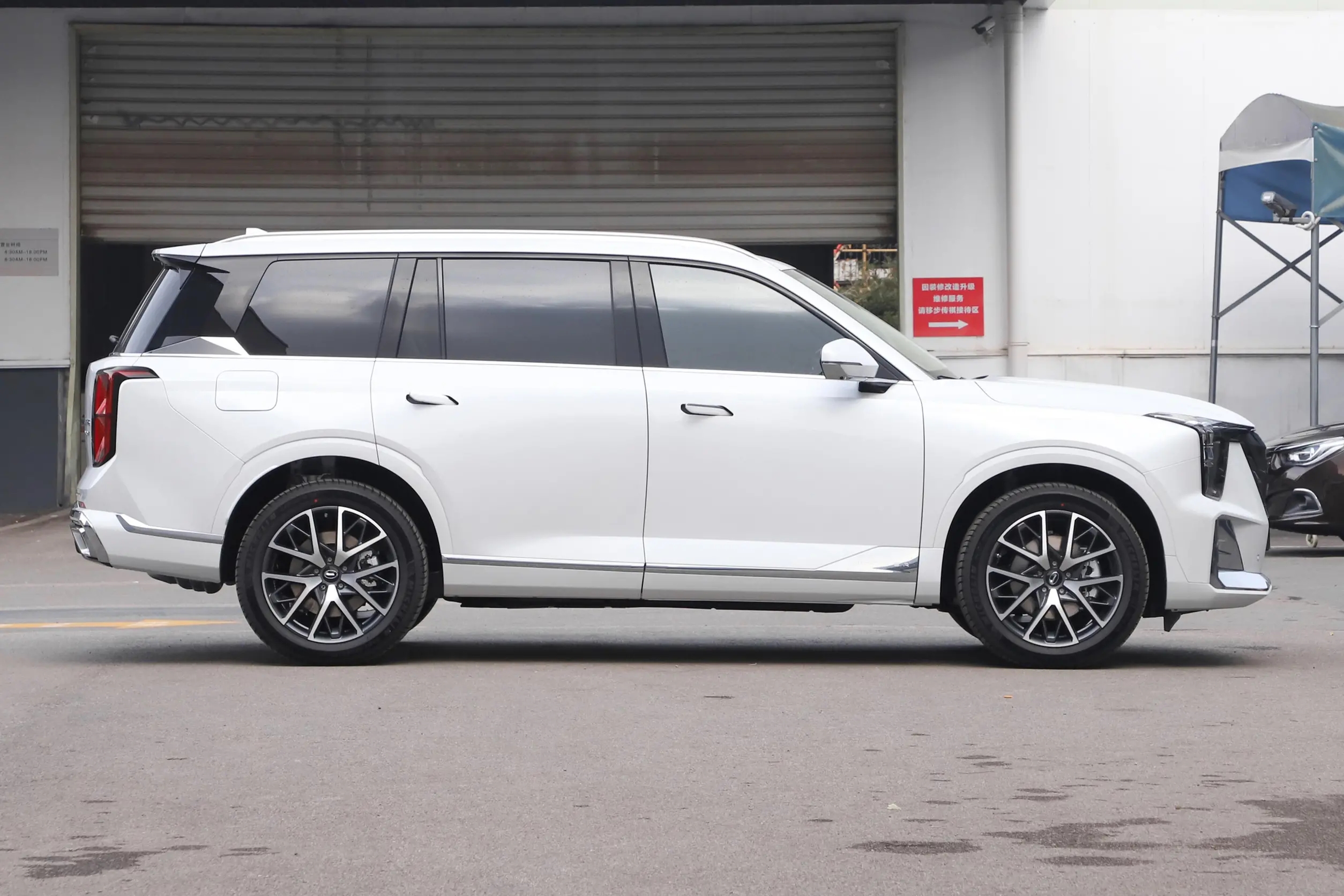 唐dm和gs8混动怎么选,唐DM和传祺GS8对比