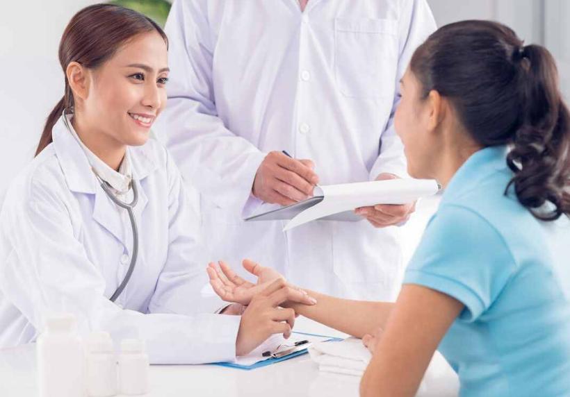 为什么很多人过了50浑身疼,为什么很多女性一到50岁就浑身疼