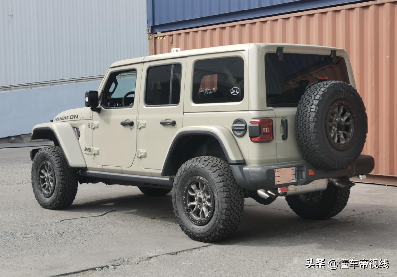 2021款运动版jeep牧马人港口报价,jeep牧马人2024款高配全新落地价