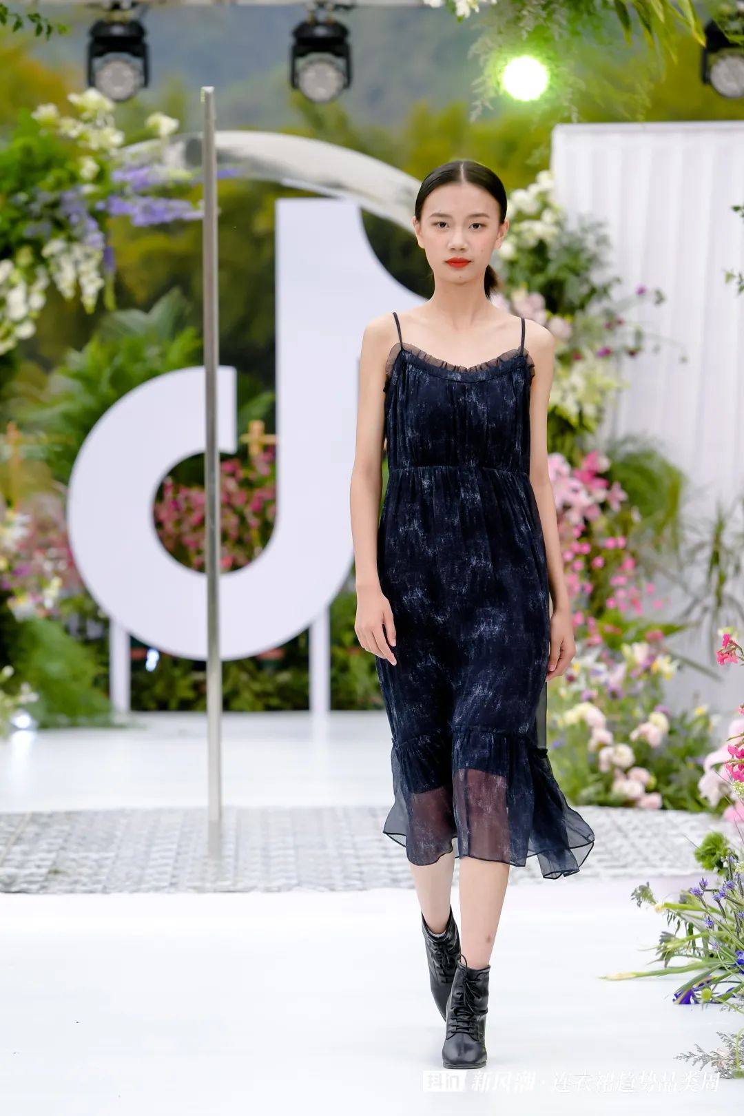 最适合春天穿的连衣裙，在抖音火出圈了！