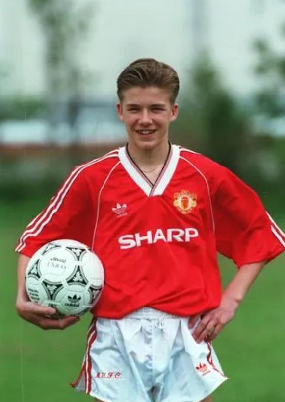 贝克汉姆忽略球技,贝克汉姆太帅被忽略球技