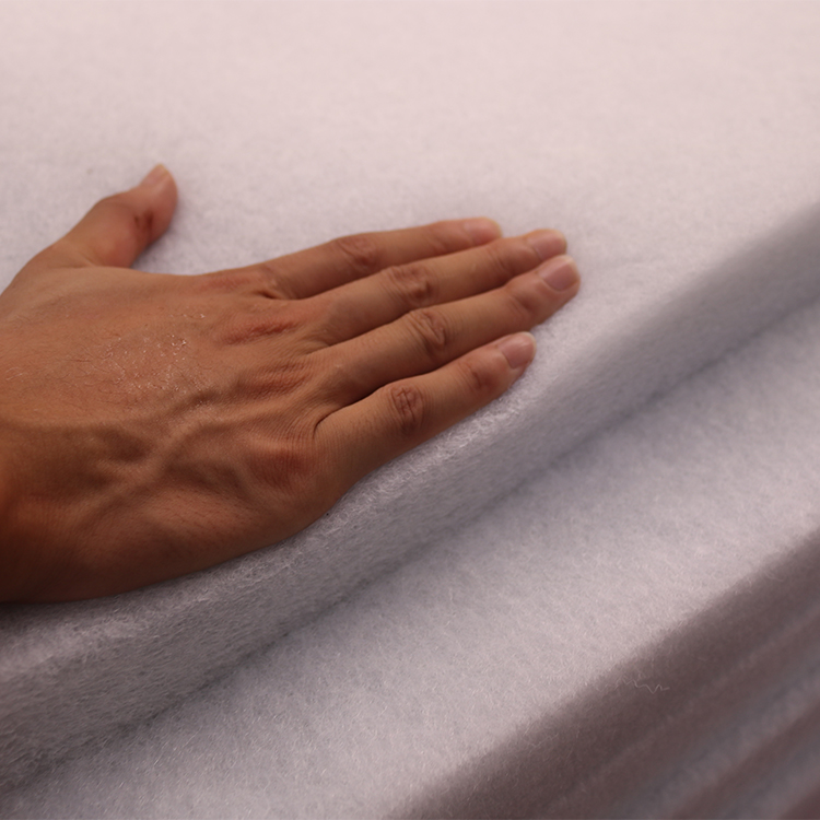 卧室临街太吵窗户简单怎么隔音,出租屋最简单实用窗户的隔音方法