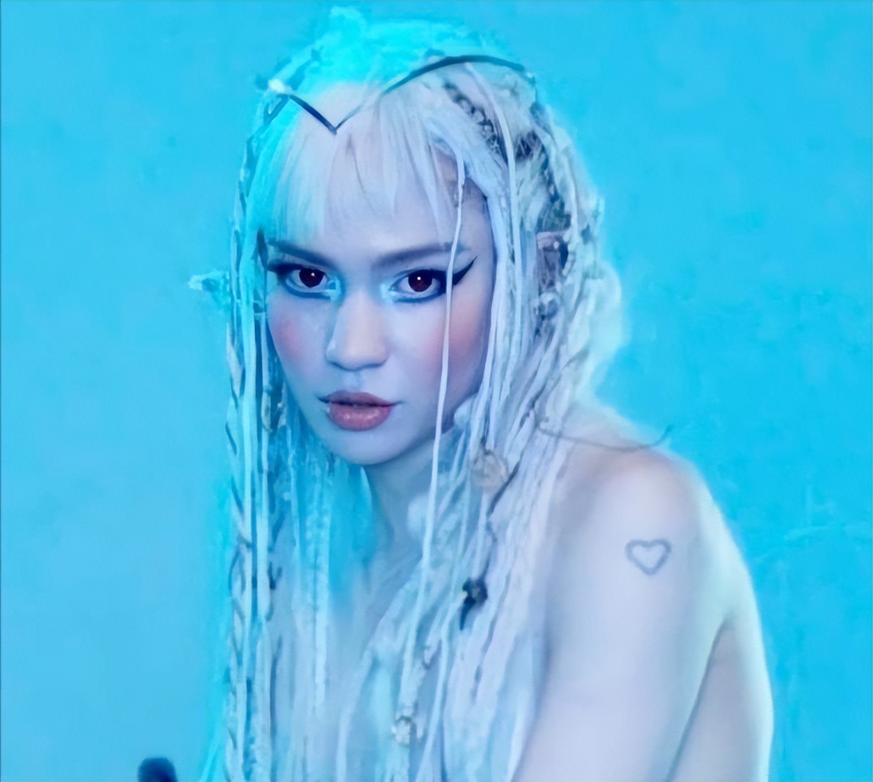 驾驭世界首富马斯克的五个女人，他最钟情于谁？