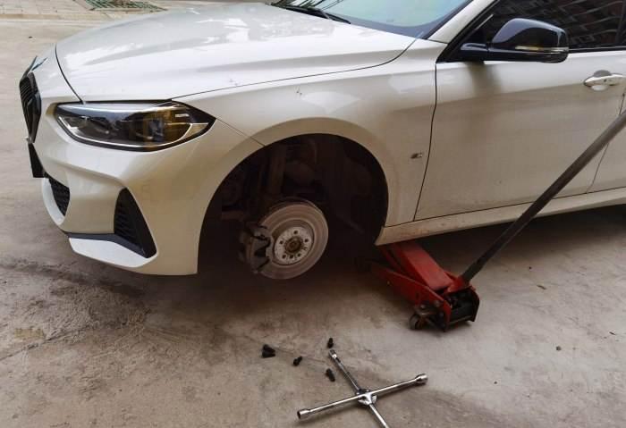 一台车的轮胎一般能用多久,私家车轮胎一般多久更换