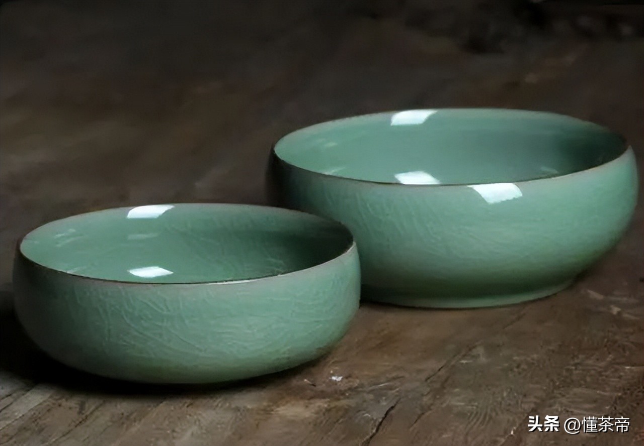 喝了过期的绿茶对身体有啥危害,绿茶过期了还能不能喝要不要扔掉