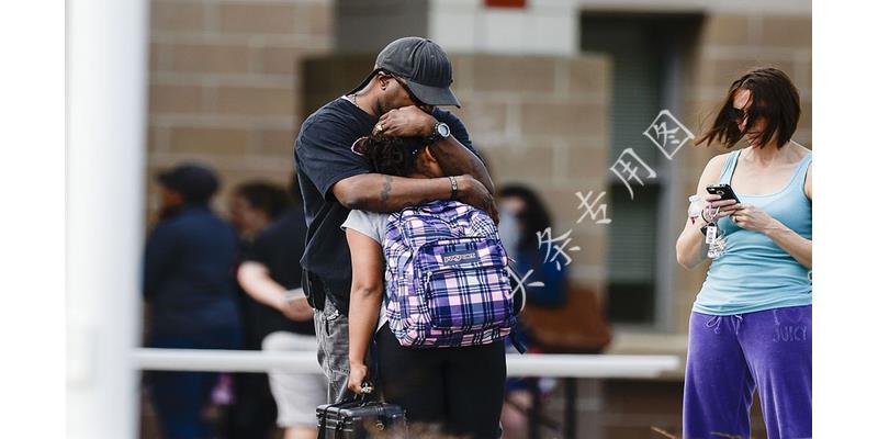 岳母生日我承包一切费用，为一只螃蟹看出亲疏有别，毁了生日宴