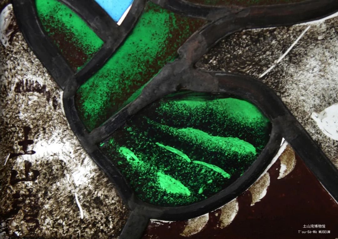 海上文脉看徐汇丨土山湾彩绘玻璃雕花橱柜回归始末