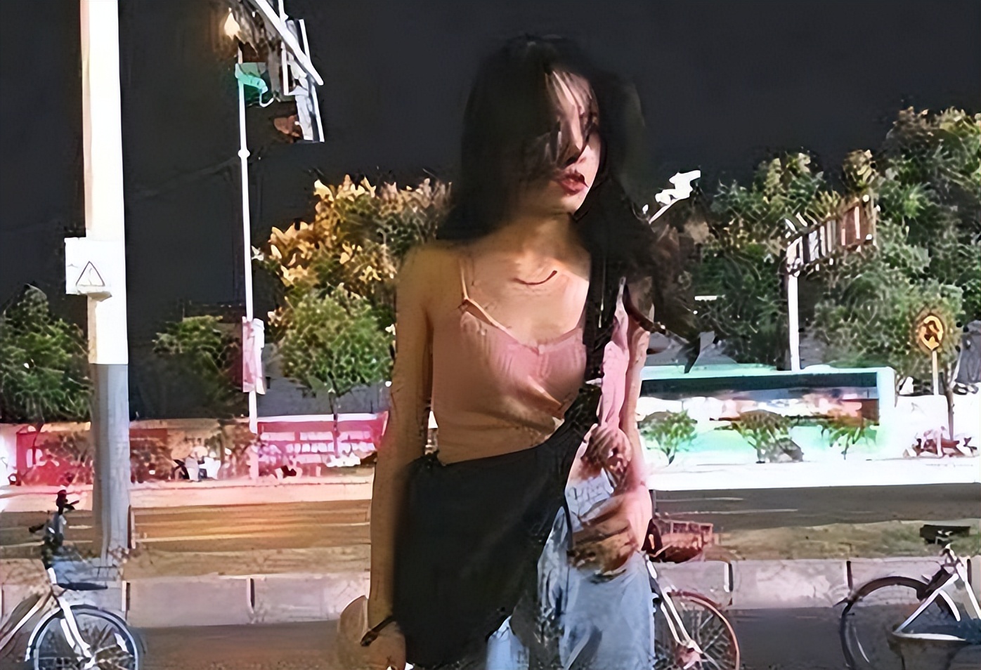 小树林里的神秘女尸案件聚焦,小树林的女尸案