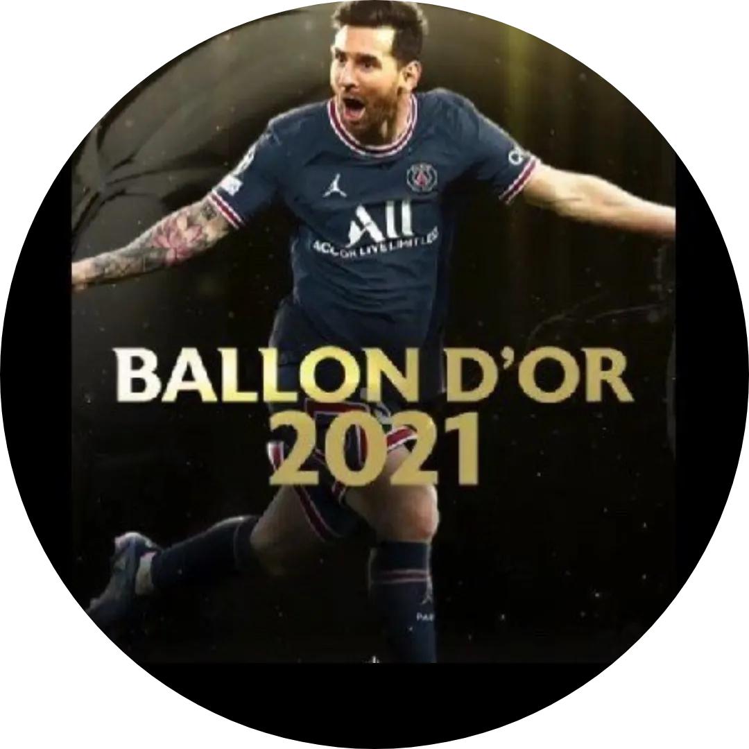 莱万称赞梅西世界最佳,梅西和莱万谁有机会获得金球奖