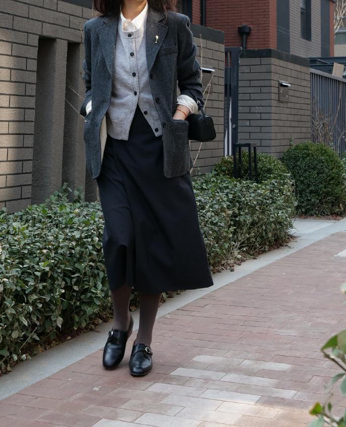 长款西装裙搭配高级感,西装搭配半身裙女款高级感