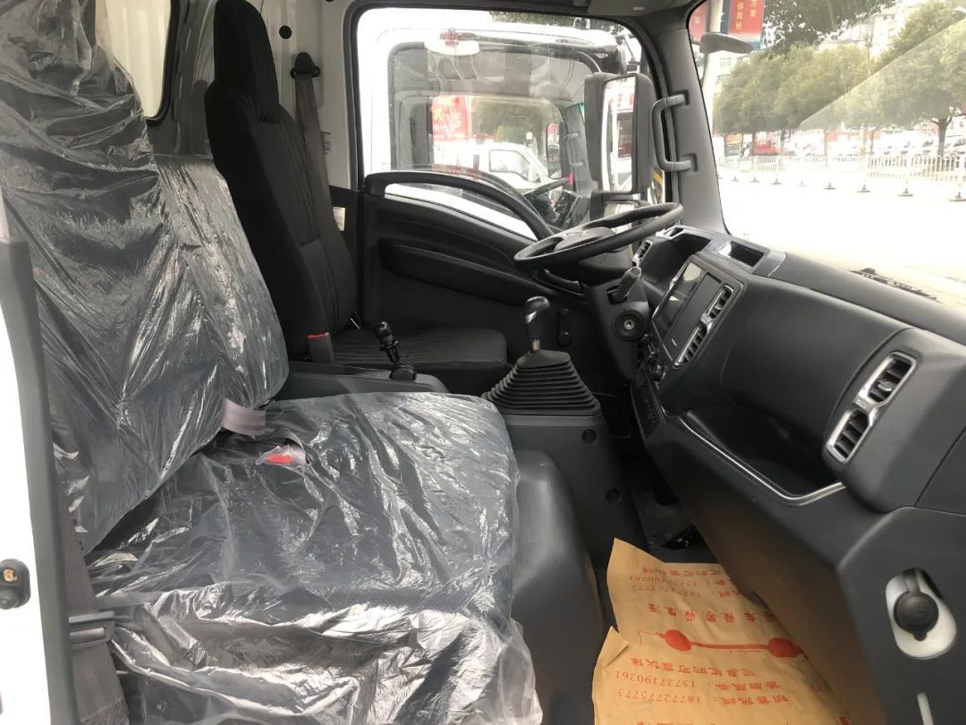 十堰龙信国际汽车城东风小康,十堰龙信国际汽车城二手车过户