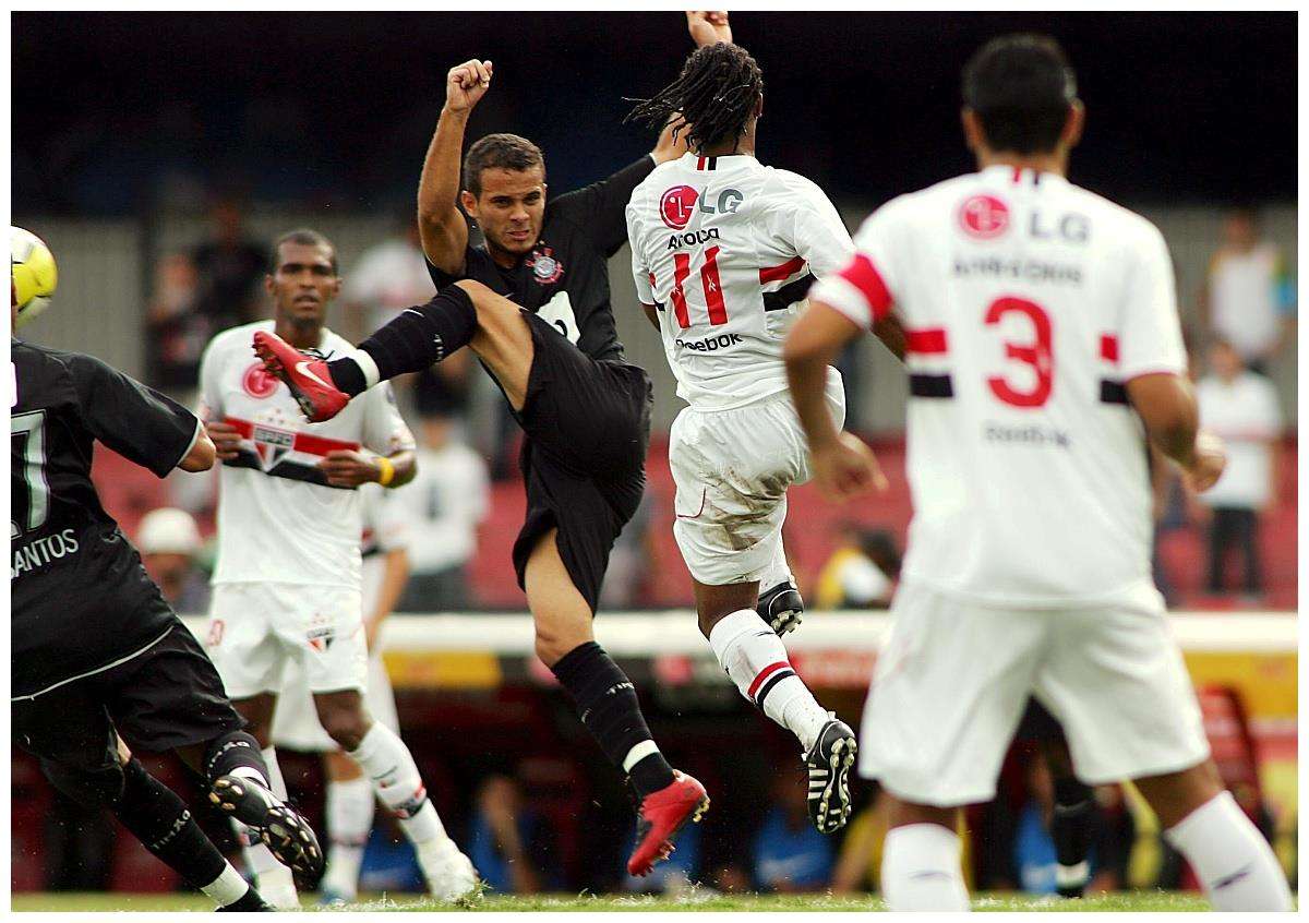 米内罗美洲vs巴西国际预测,欧国联西班牙vs意大利半全场胜负