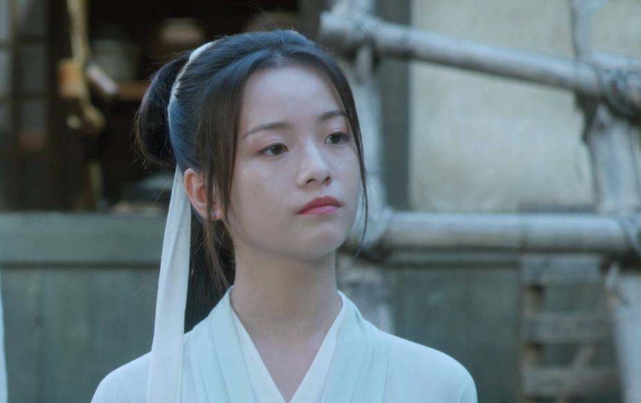 那些扮丑年轻却美若天仙女明星,曾经被嫌弃长得丑的女星