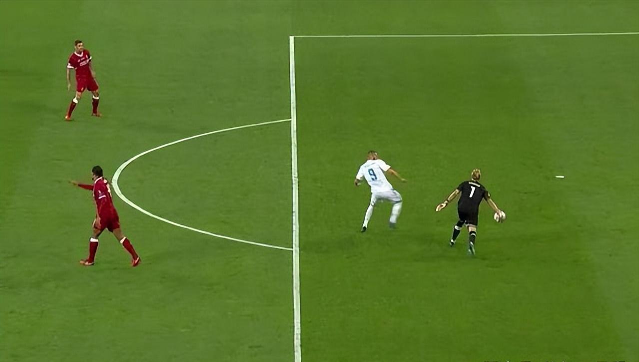 谁是下一位,门将巨大失误本泽马